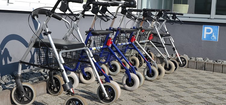Why Four-wheel Walkers Are The Best For Seniors